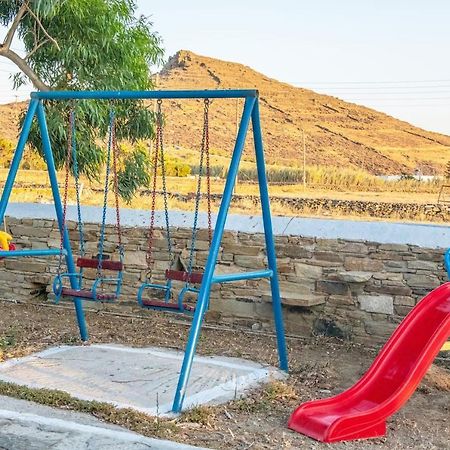 Θἔρως Apartment Tinos Bagian luar foto
