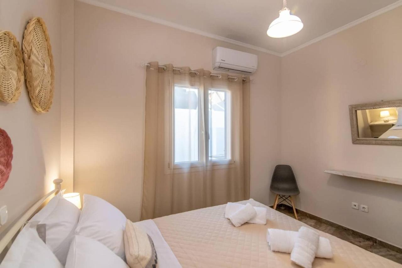 Θἔρως Apartment Tinos Bagian luar foto